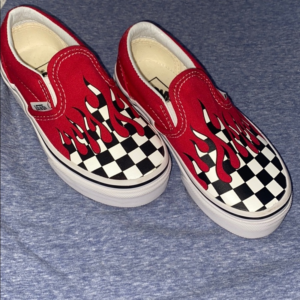 Vans Kids Slip On: Red/Checker Flames